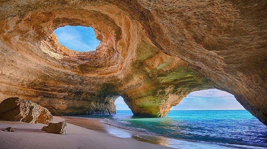 Praia da Marinha, Algarve, Portugal